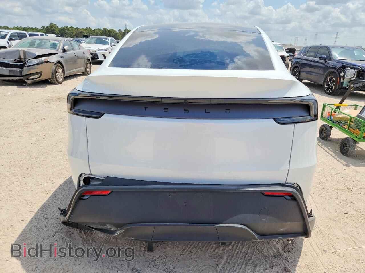 2026 TESLA MODEL Y - VIN: 7SAYGDED5TA664639 - Photo 6