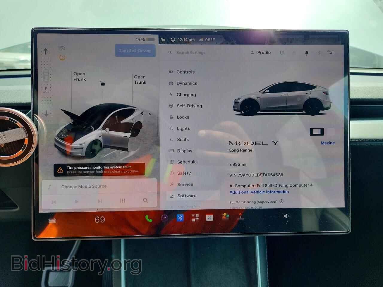 2026 TESLA MODEL Y - VIN: 7SAYGDED5TA664639 - Photo 9