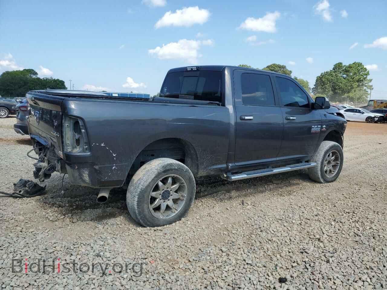 2018 RAM All Models - VIN: 3C6UR5DL6JG237475 - Фото 3