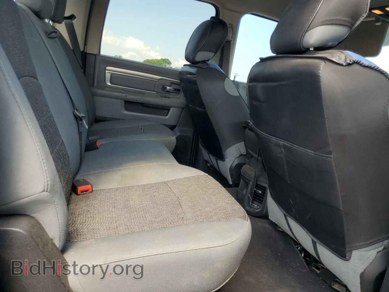 2018 RAM All Models - VIN: 3C6UR5DL6JG237475 - Фото 10