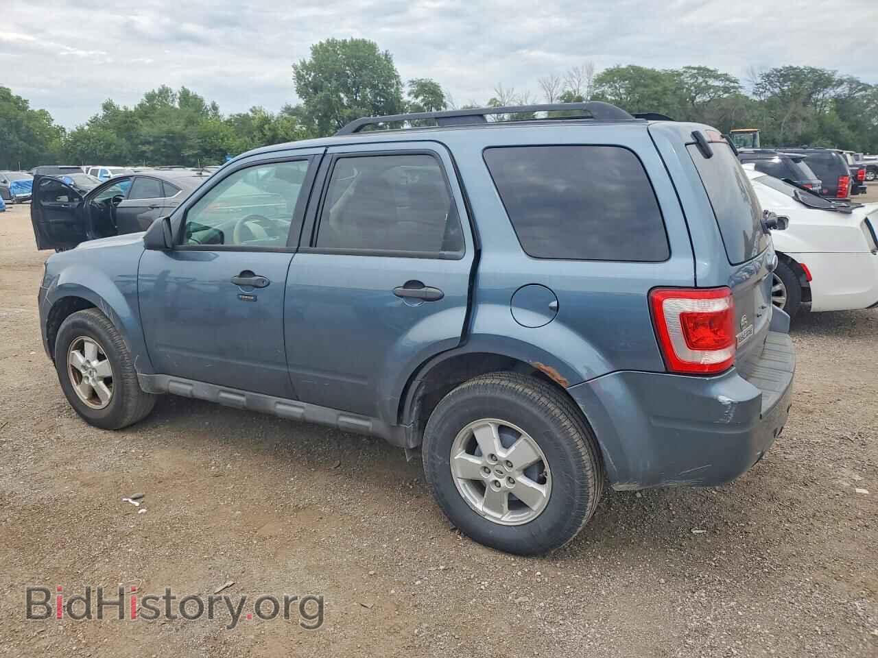 2010 FORD ESCAPE - VIN: 1FMCU9D76AKB66585 - Фото 2