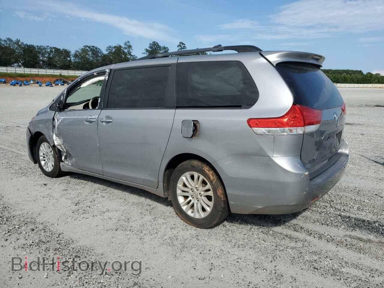 2012 TOYOTA All Models - VIN: 5TDYK3DC8CS220345 - Photo 2