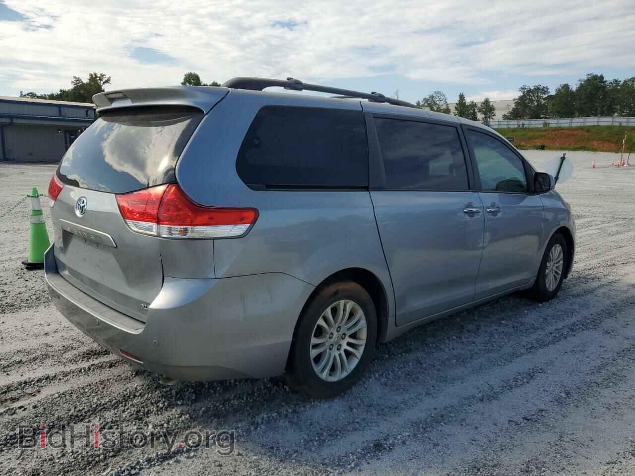 2012 TOYOTA All Models - VIN: 5TDYK3DC8CS220345 - Photo 3