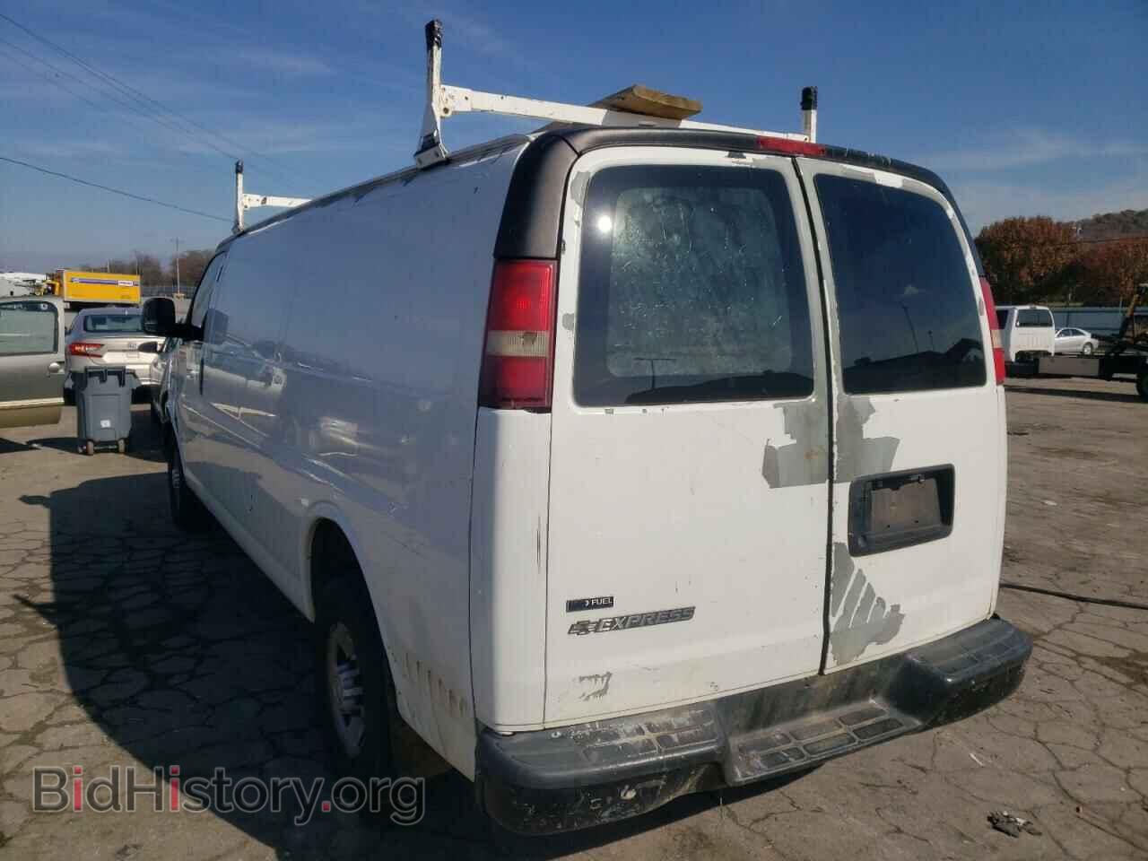 2010 CHEVROLET EXPRESS - VIN: 1GCZGGBA7A1107799 - Фото 3
