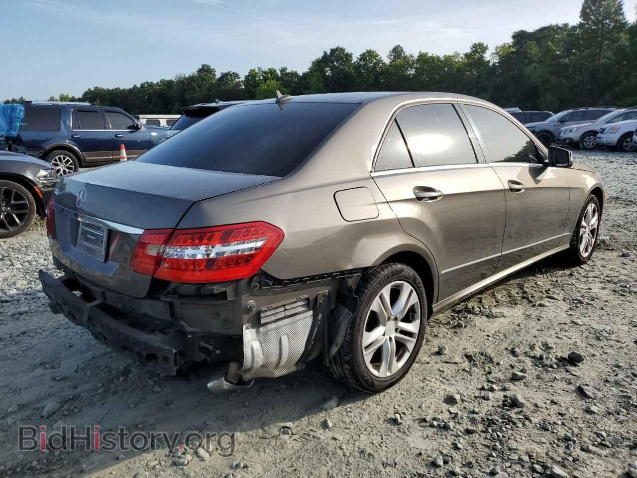 2010 MERCEDES-BENZ E-CLASS - VIN: WDDHF5GB2AA167578 - Фото 3