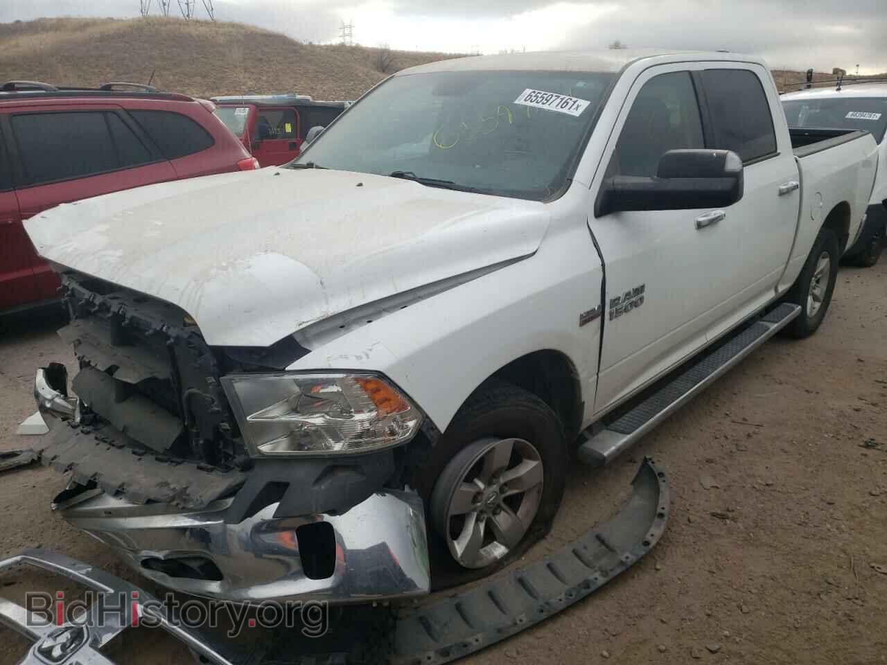 2018 RAM 1500 - VIN: 1C6RR7LT3JS250583 - Фото 2
