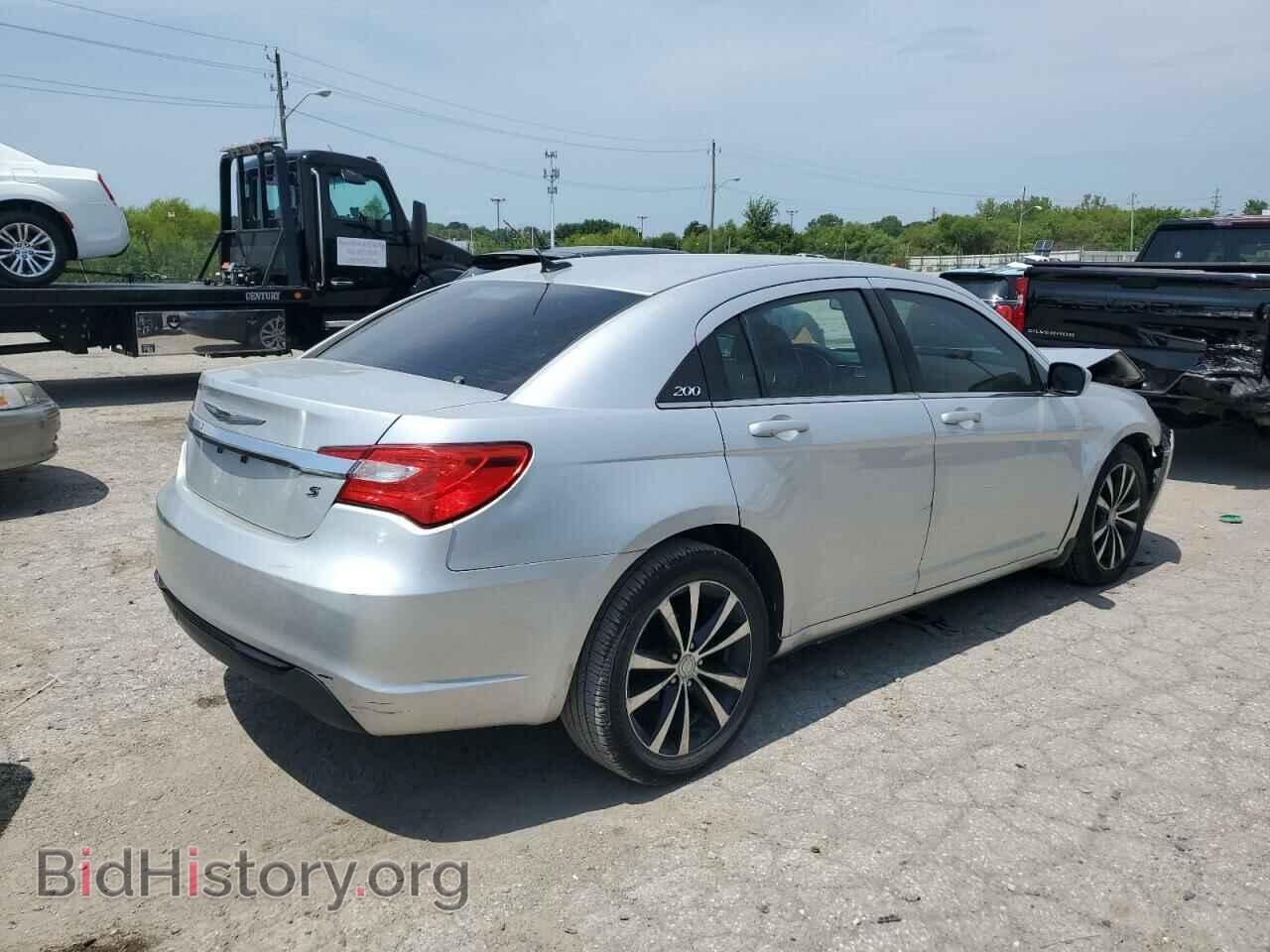 2012 CHRYSLER 200 - VIN: 1C3CCBBG4CN258088 - Фото 3