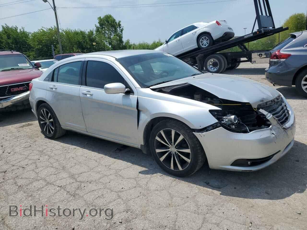 2012 CHRYSLER 200 - VIN: 1C3CCBBG4CN258088 - Фото 4