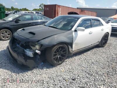 2012 Chrysler 300 SRT-8, white — VIN 2C3CCAFJ1CH801082, Copart