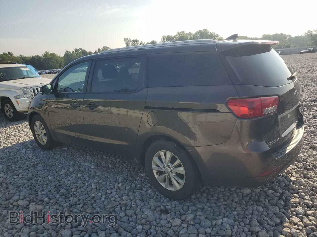 2017 KIA All Models - VIN: KNDMB5C16H6282568 - Фото 2