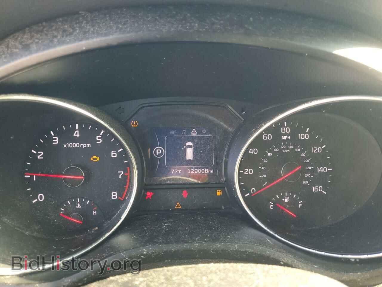2017 KIA All Models - VIN: KNDMB5C16H6282568 - Фото 9