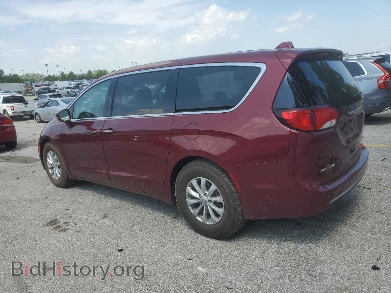 2018 CHRYSLER PACIFICA - VIN: 2C4RC1FG7JR131586 - Фото 2