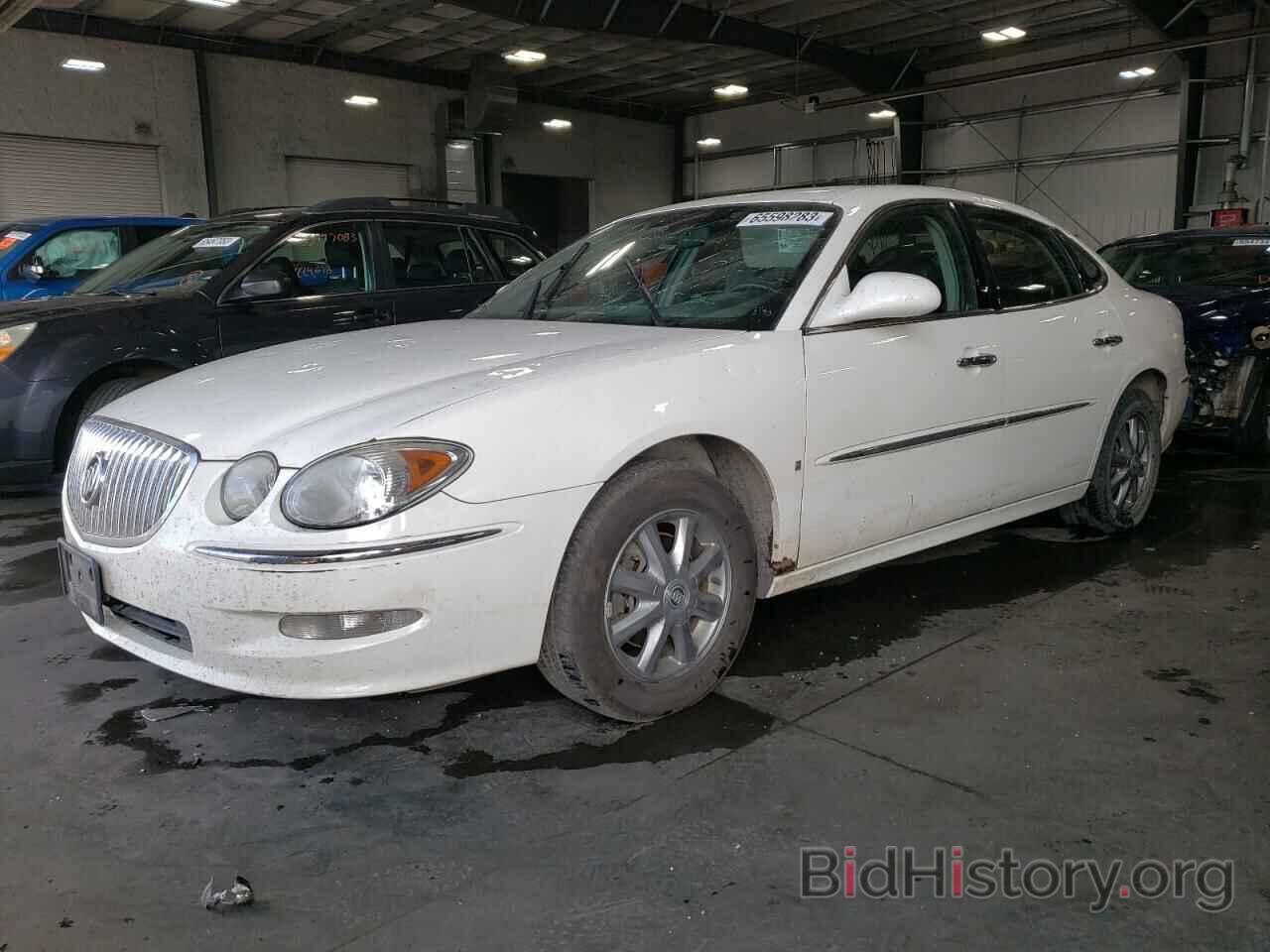 Photo 2G4WD582191233402 - BUICK LACROSSE 2009