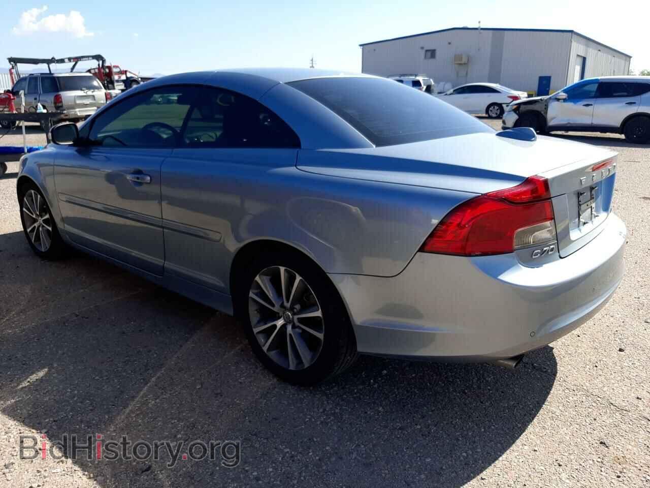 2012 VOLVO C70 - VIN: YV1672MC2CJ126441 - Фото 2