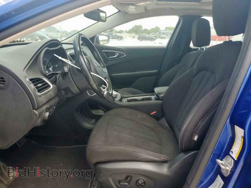 2015 Chrysler 200 (VIN 1C3CCCAB7FN600021) — photo 7 of 12