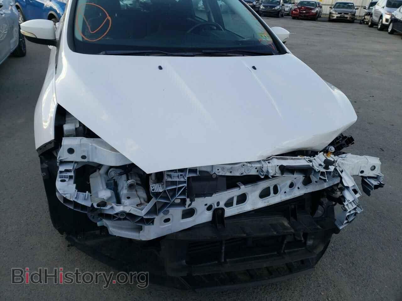2016 FORD FOCUS - VIN: 1FADP3K25GL273639 - Фото 9