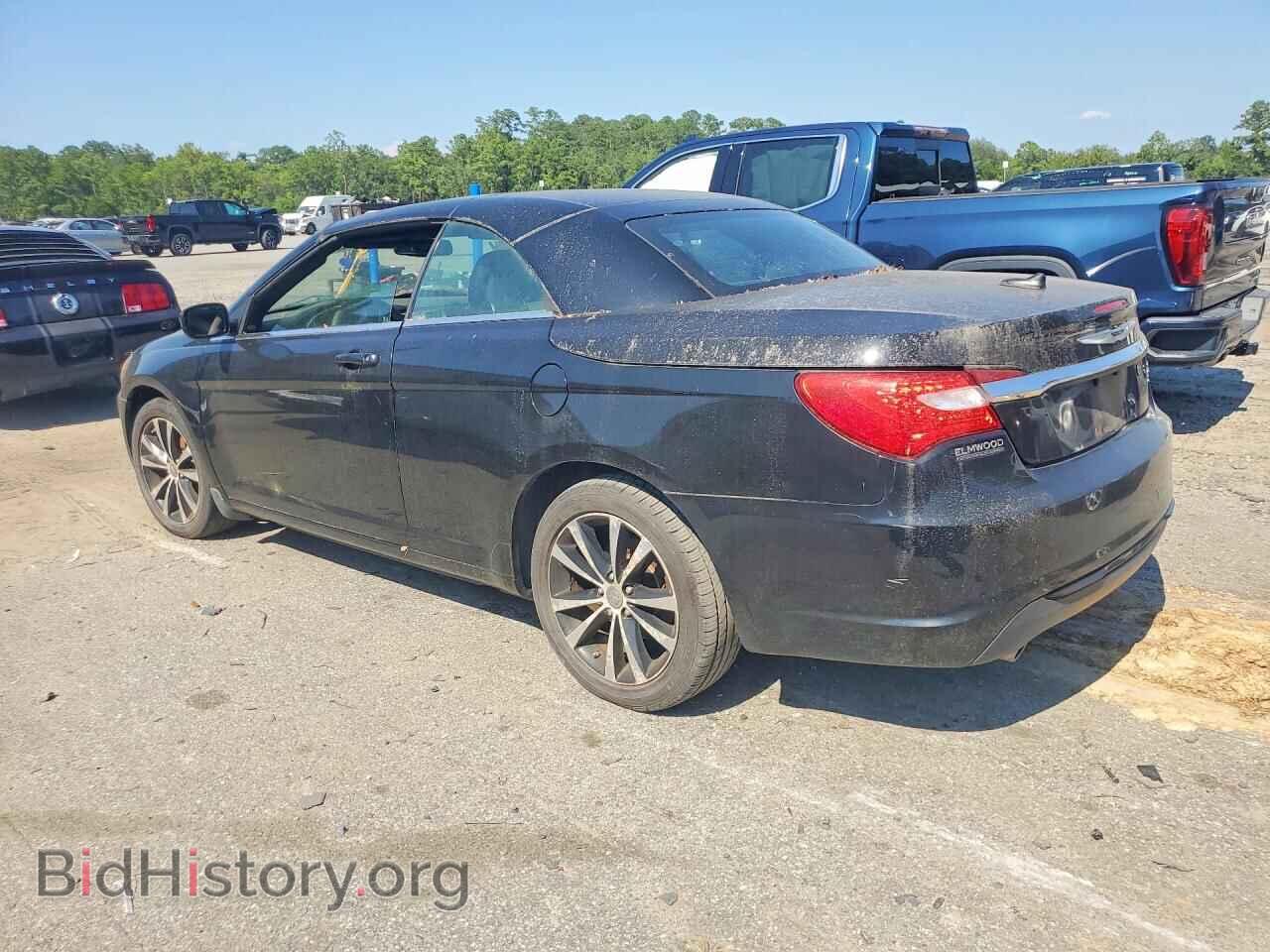 2011 CHRYSLER 200 - VIN: 1C3BC8EG5BN600060 - Photo 2