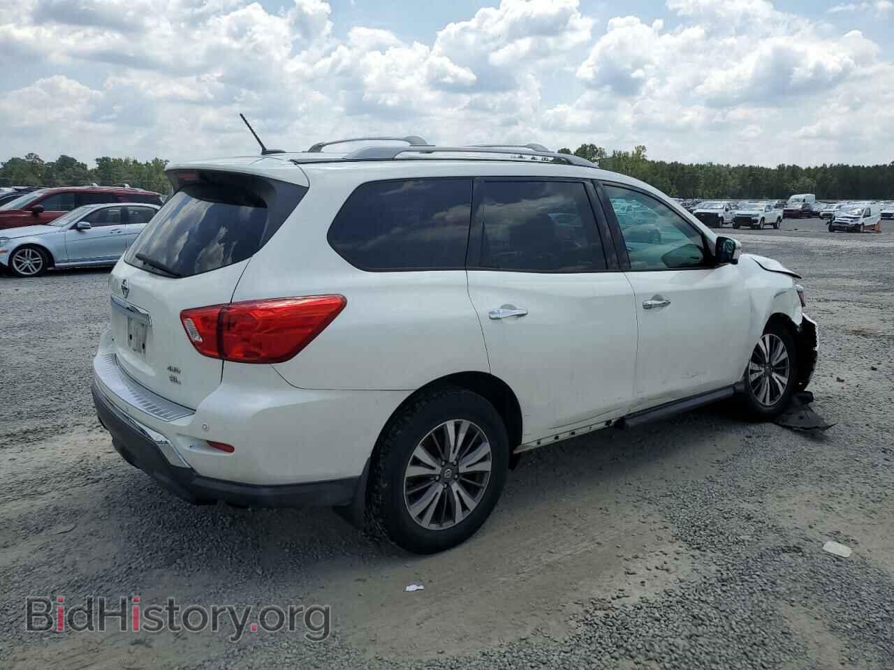 2017 NISSAN PATHFINDER - VIN: 5N1DR2MM9HC656199 - Фото 3