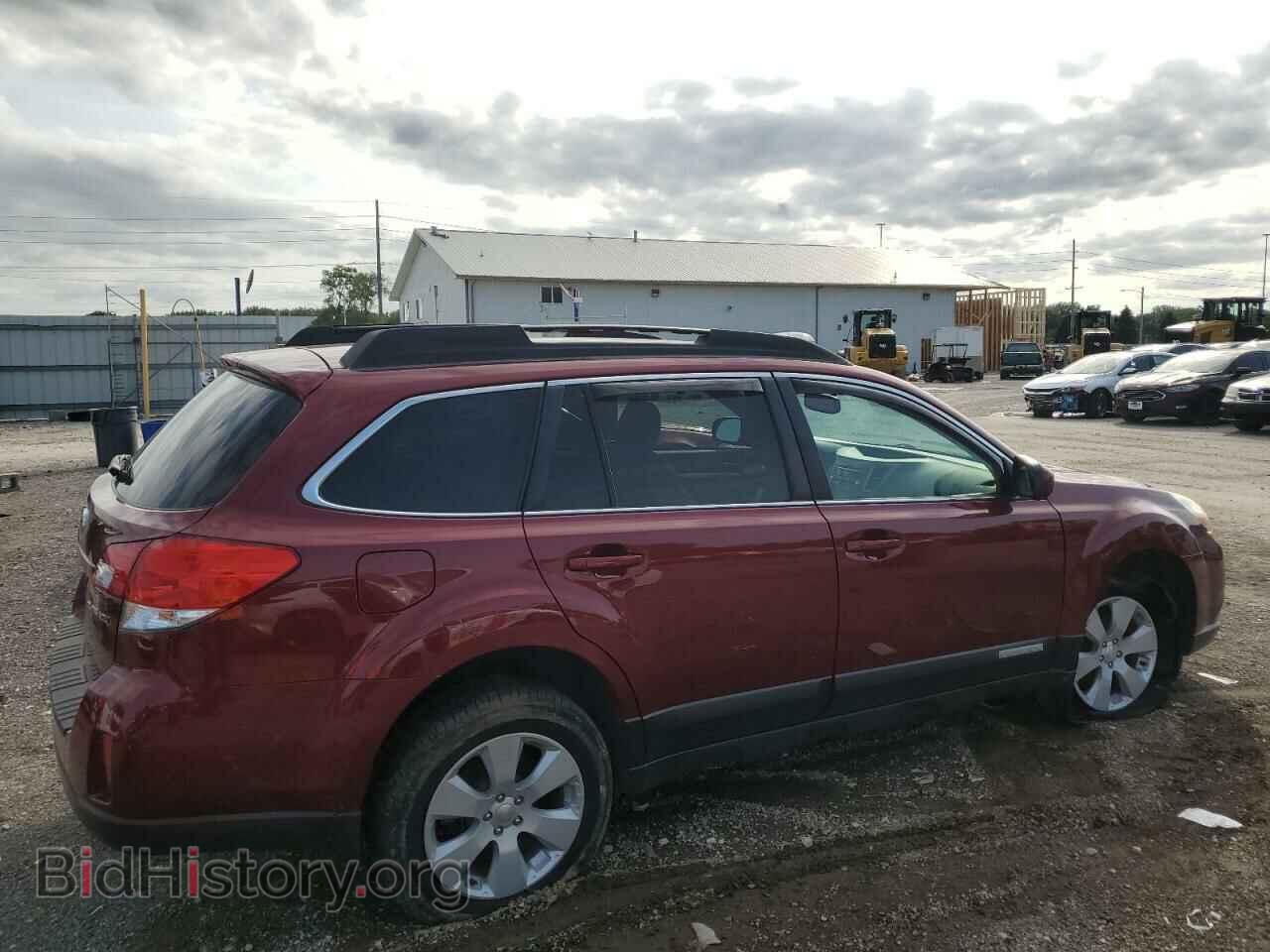 2011 SUBARU OUTBACK - VIN: 4S4BRCCC9B3439863 - Фото 3
