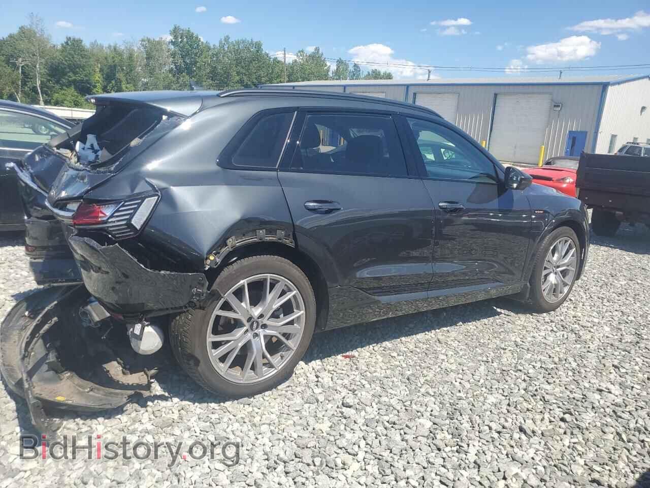 2021 AUDI E-TRON - VIN: WA1VAAGE6MB002947 - Photo 3