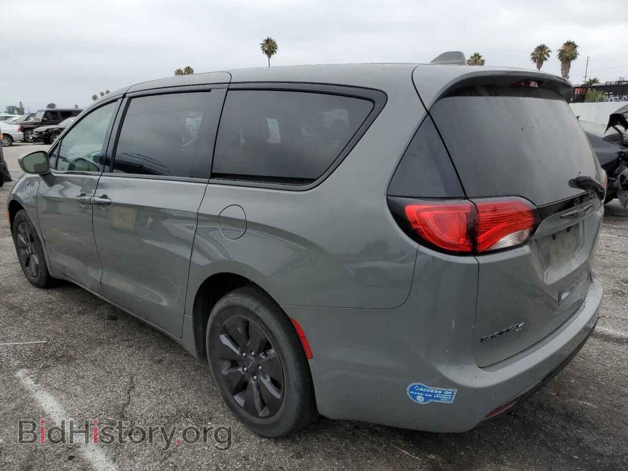 2020 CHRYSLER PACIFICA - VIN: 2C4RC1H70LR240780 - Photo 2