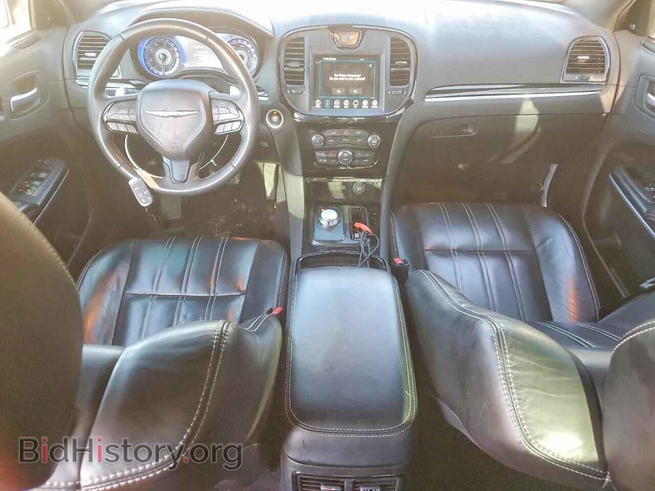 2023 CHRYSLER 300 - VIN: 2C3CCABG7PH565439 - Photo 8