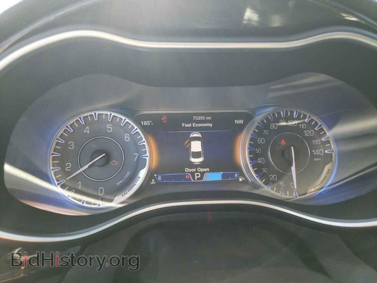 2015 CHRYSLER 200 - VIN: 1C3CCCCB1FN568406 - Фото 9