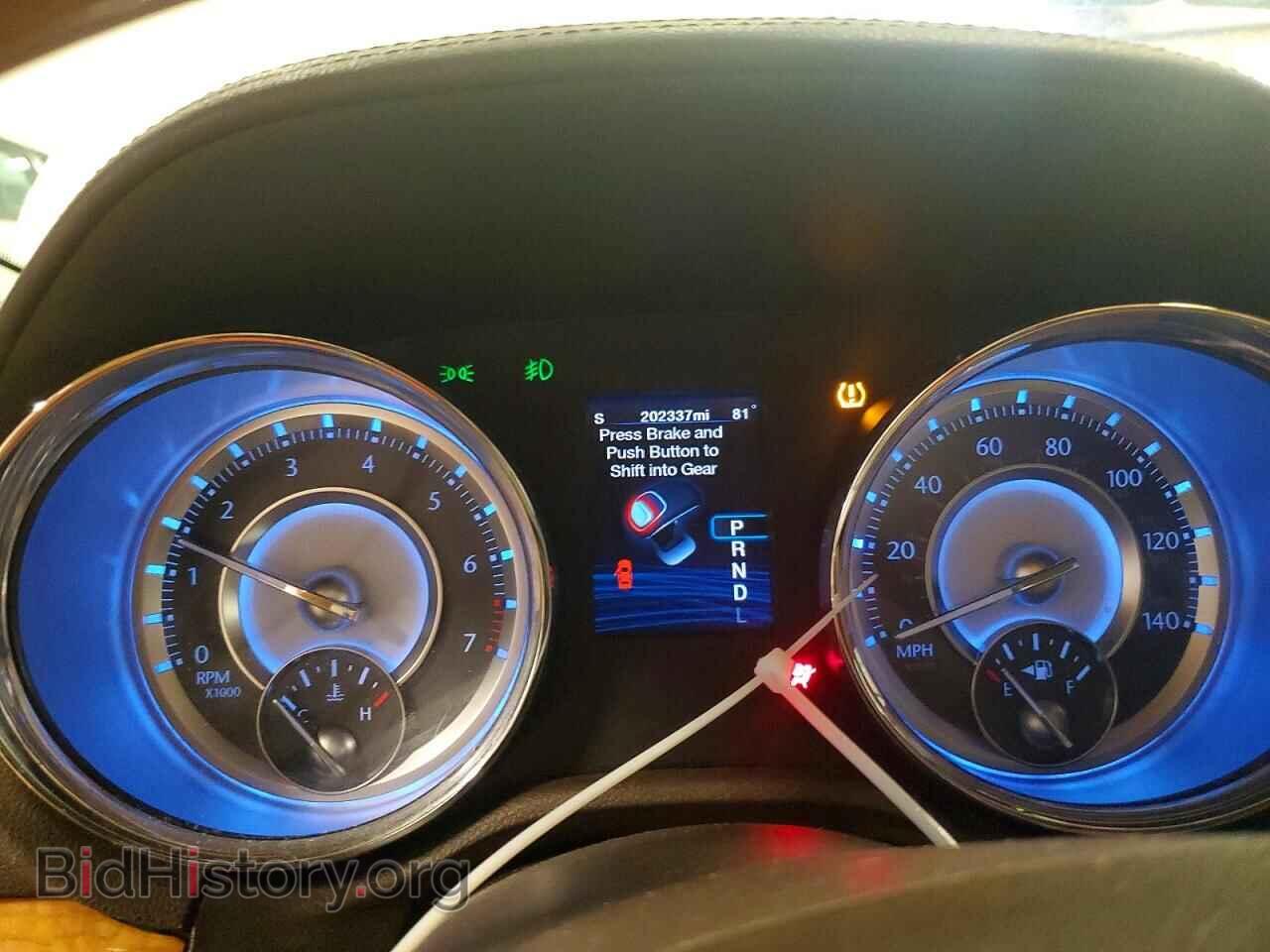 2012 CHRYSLER 300 - VIN: 2C3CCAHG9CH184130 - Photo 9