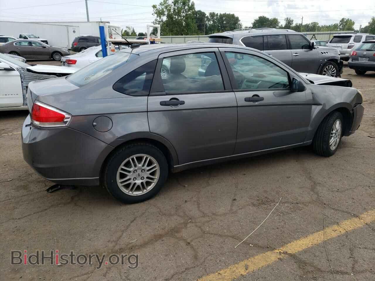 2011 FORD FOCUS - VIN: 1FAHP3FN5BW111667 - Фото 3