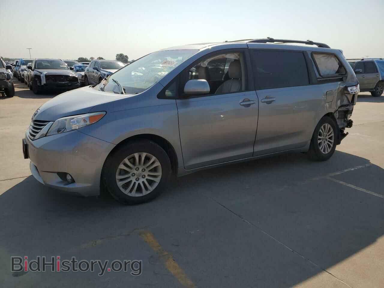 Фотография 5TDYK3DC9DS372412 - TOYOTA All Models 2013