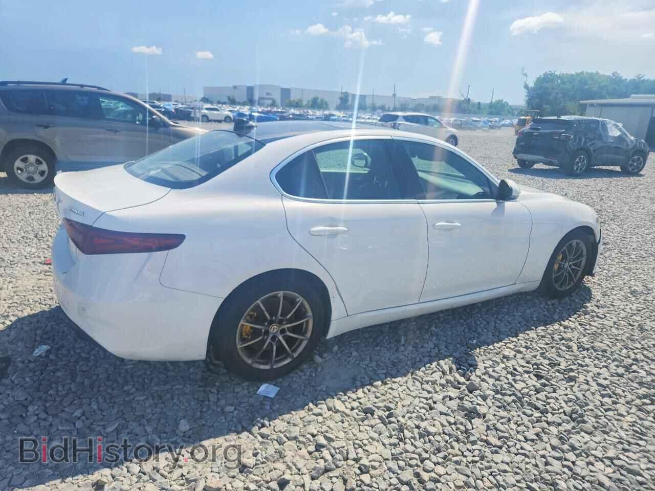 2018 ALFA ROMEO GIULIA - VIN: ZARFAEBN2J7590021 - Photo 3