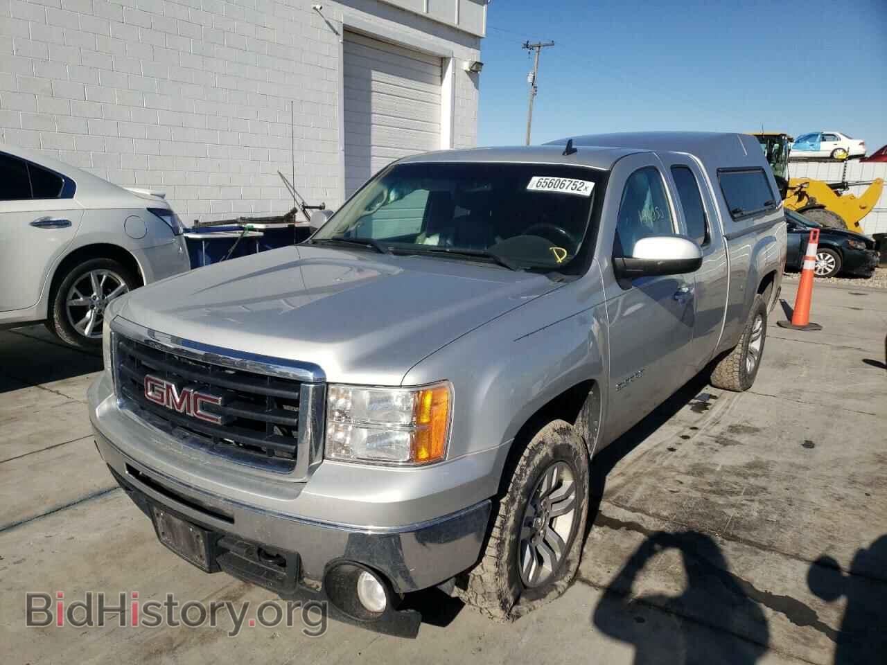 2010 GMC SIERRA - VIN: 1GTSKWE34AZ269642 - Фото 2