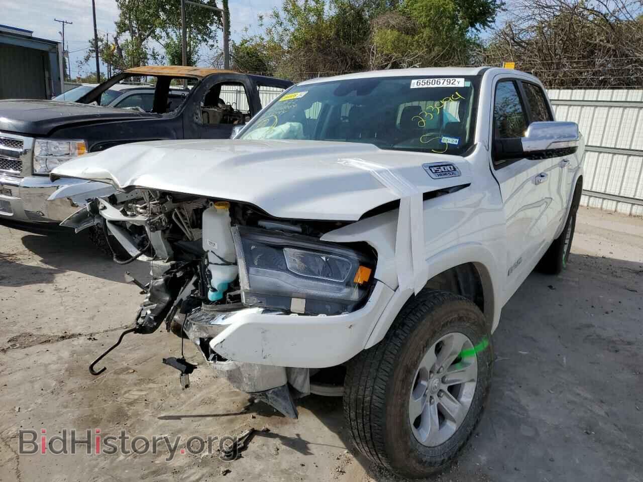 2022 RAM 1500 - VIN: 1C6SRFJT3NN233494 - Фото 2