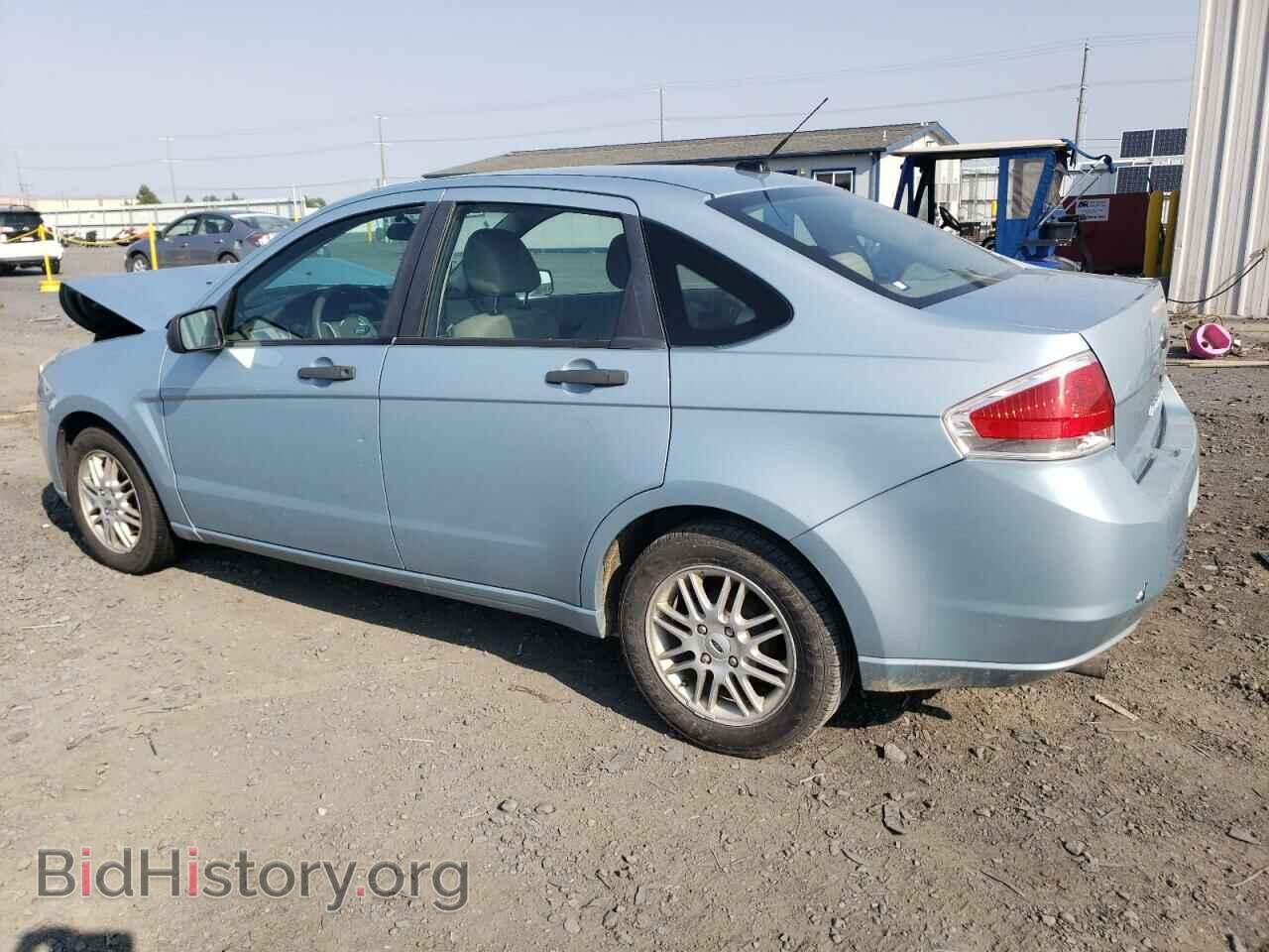 2009 FORD FOCUS - VIN: 1FAHP35N19W190833 - Фото 2