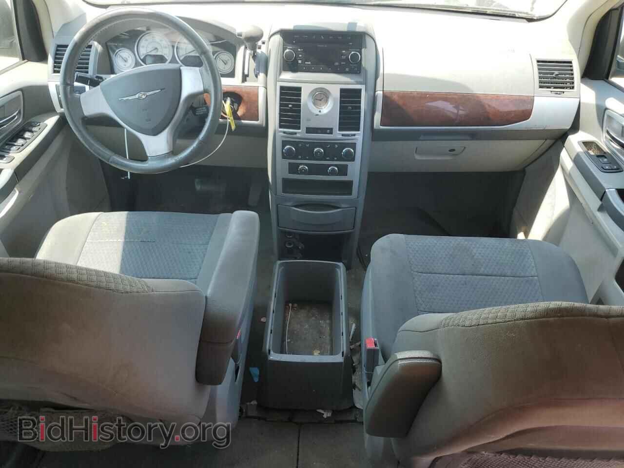 2010 CHRYSLER MINIVAN - VIN: 2A4RR5D14AR166388 - Фото 8