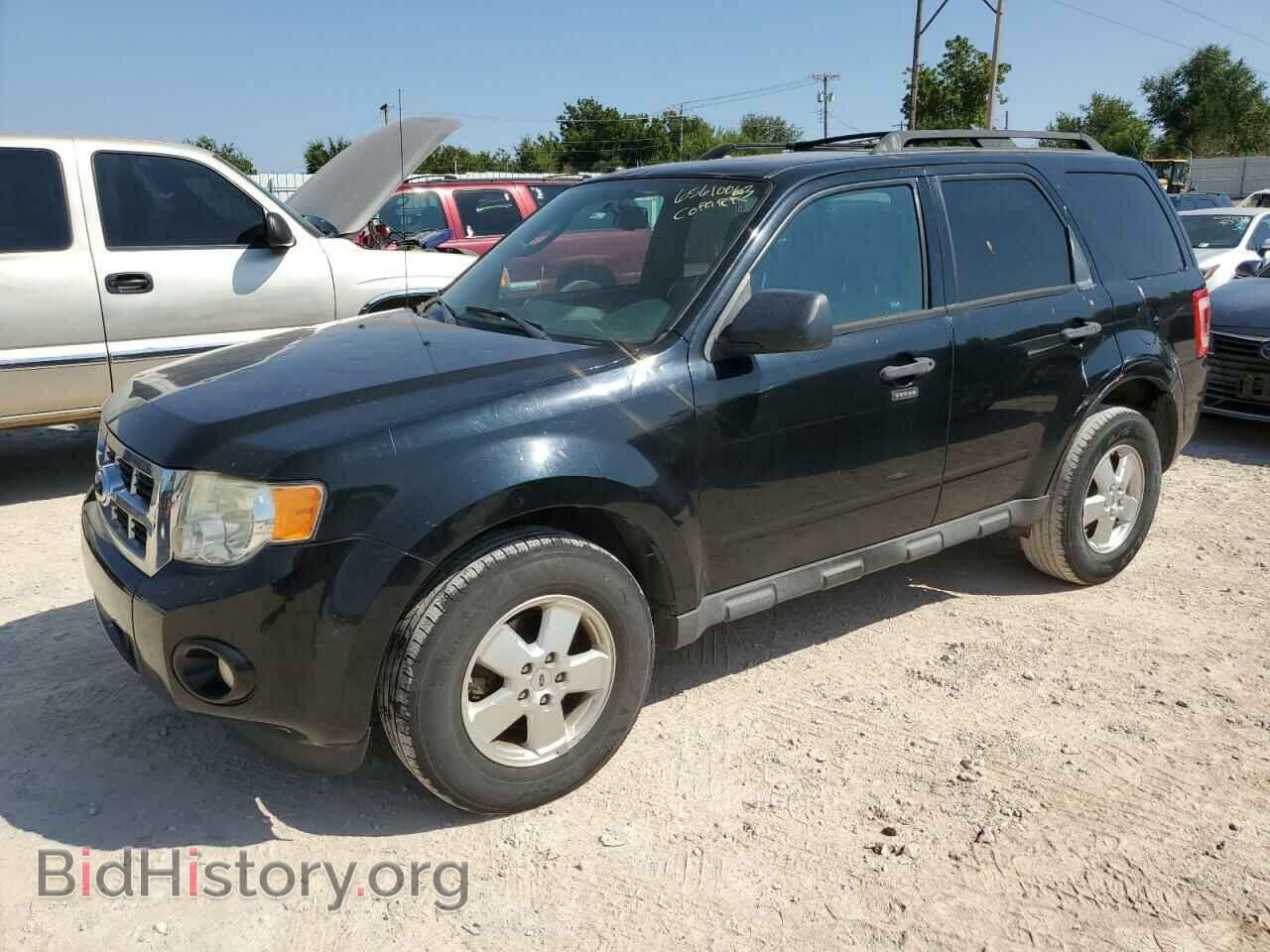 Фотография 1FMCU0DG4CKC17841 - FORD ESCAPE 2012