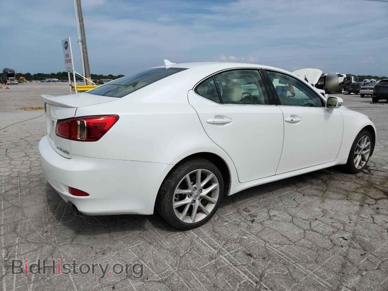 2011 LEXUS IS - VIN: JTHCF5C25B5046367 - Фото 3