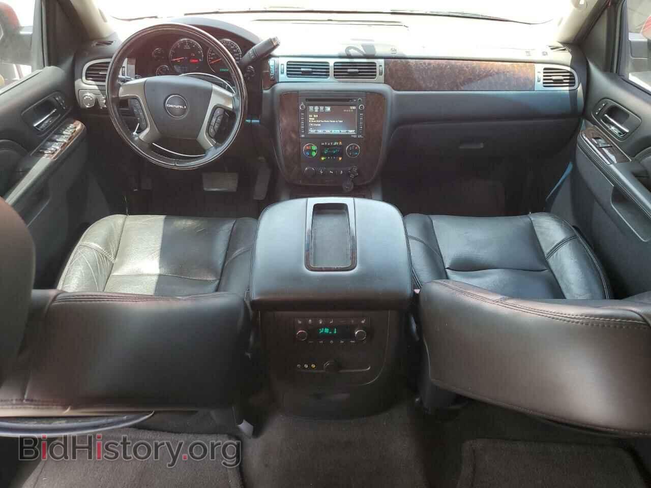 2013 GMC YUKON - VIN: 1GKS2EEF2DR234367 - Photo 8
