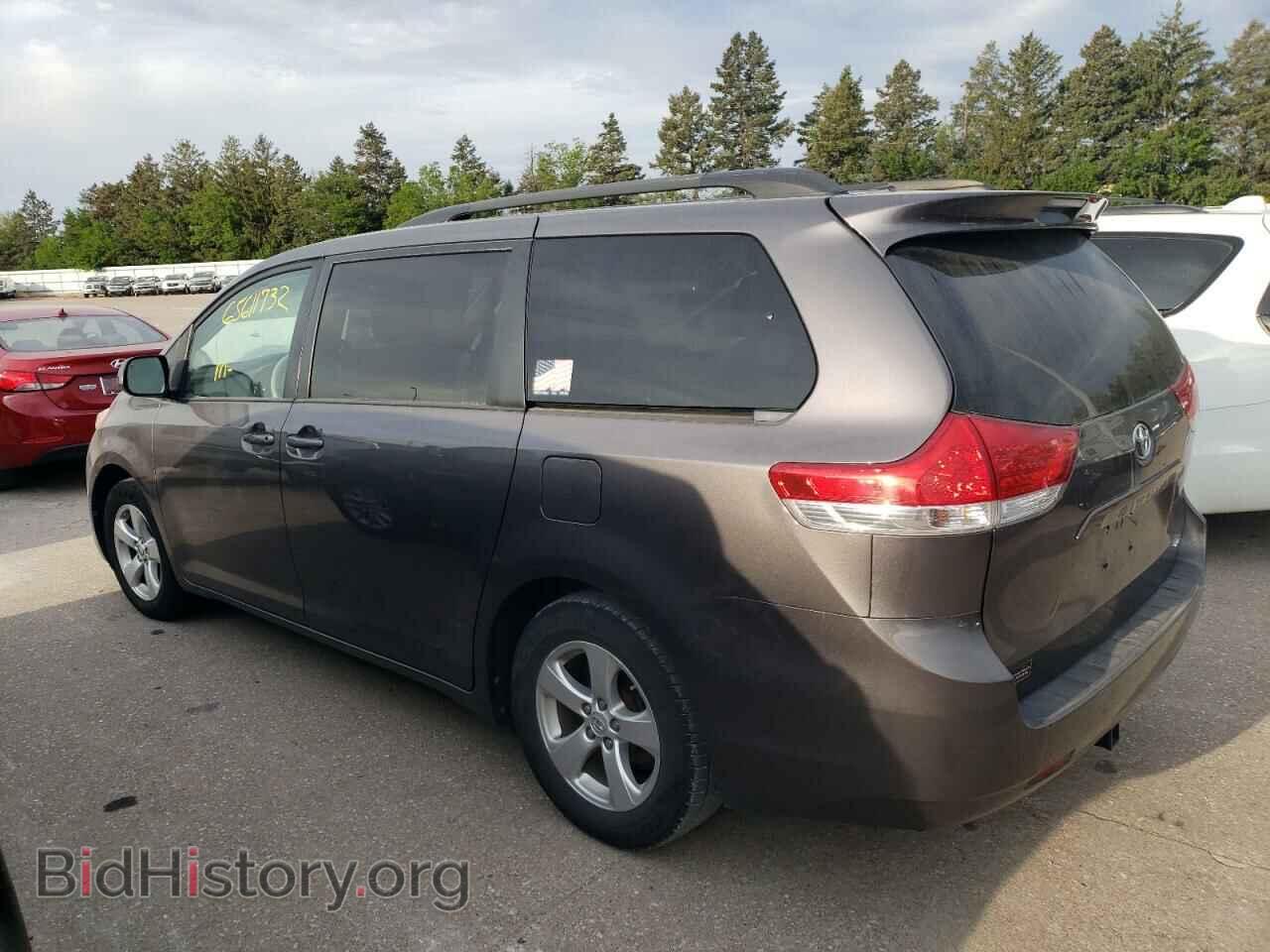 2013 TOYOTA All Models - VIN: 5TDKK3DC2DS370040 - Фото 2
