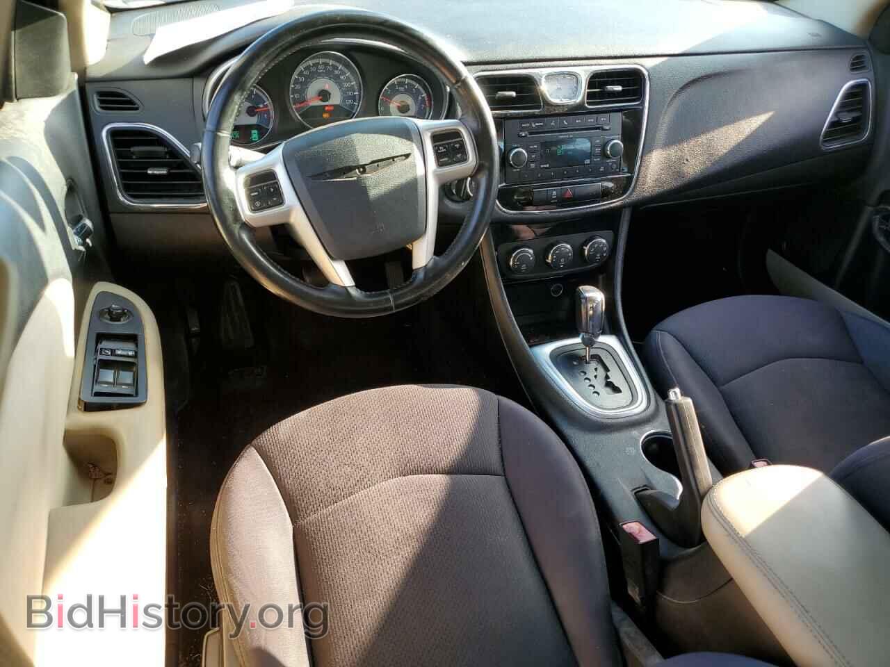 2011 CHRYSLER 200 - VIN: 1C3BC1FB2BN592882 - Photo 8