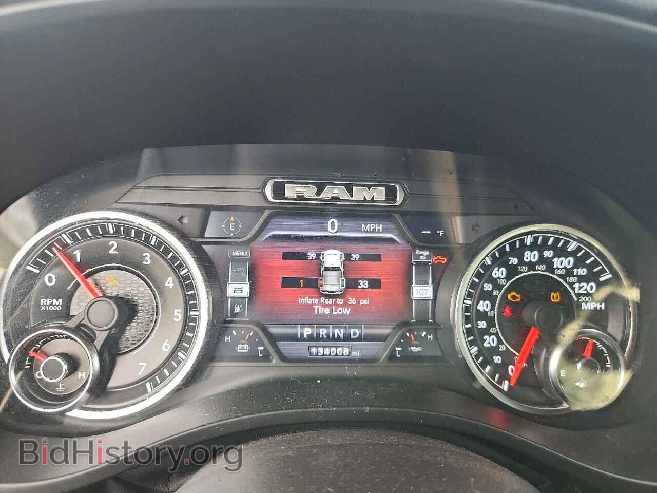 2019 RAM 1500 - VIN: 1C6SRFFT2KN584353 - Фото 9