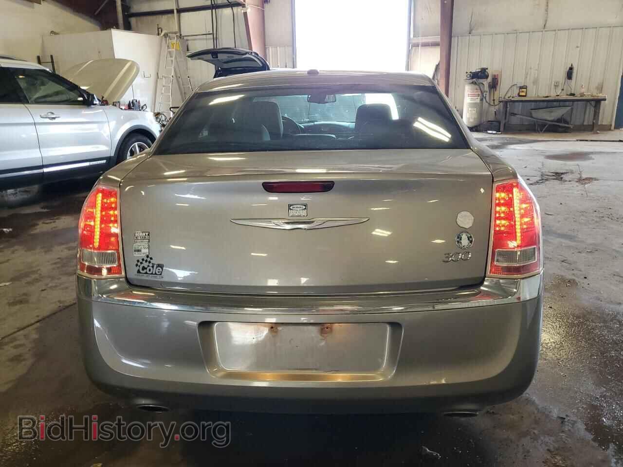 2014 CHRYSLER 300 - VIN: 2C3CCAAG2EH167537 - Фото 6