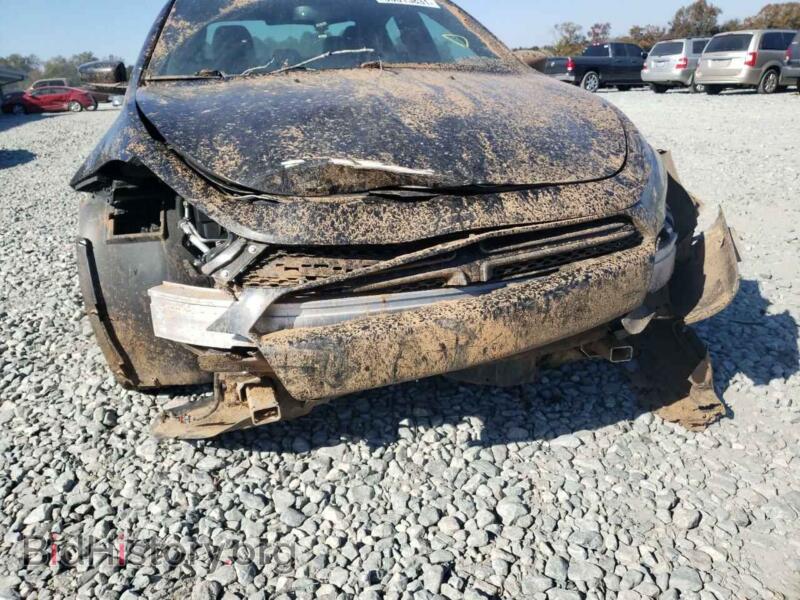 2015 Dodge DART (VIN 1C3CDFEB1FD279026) — фото 9 из 10