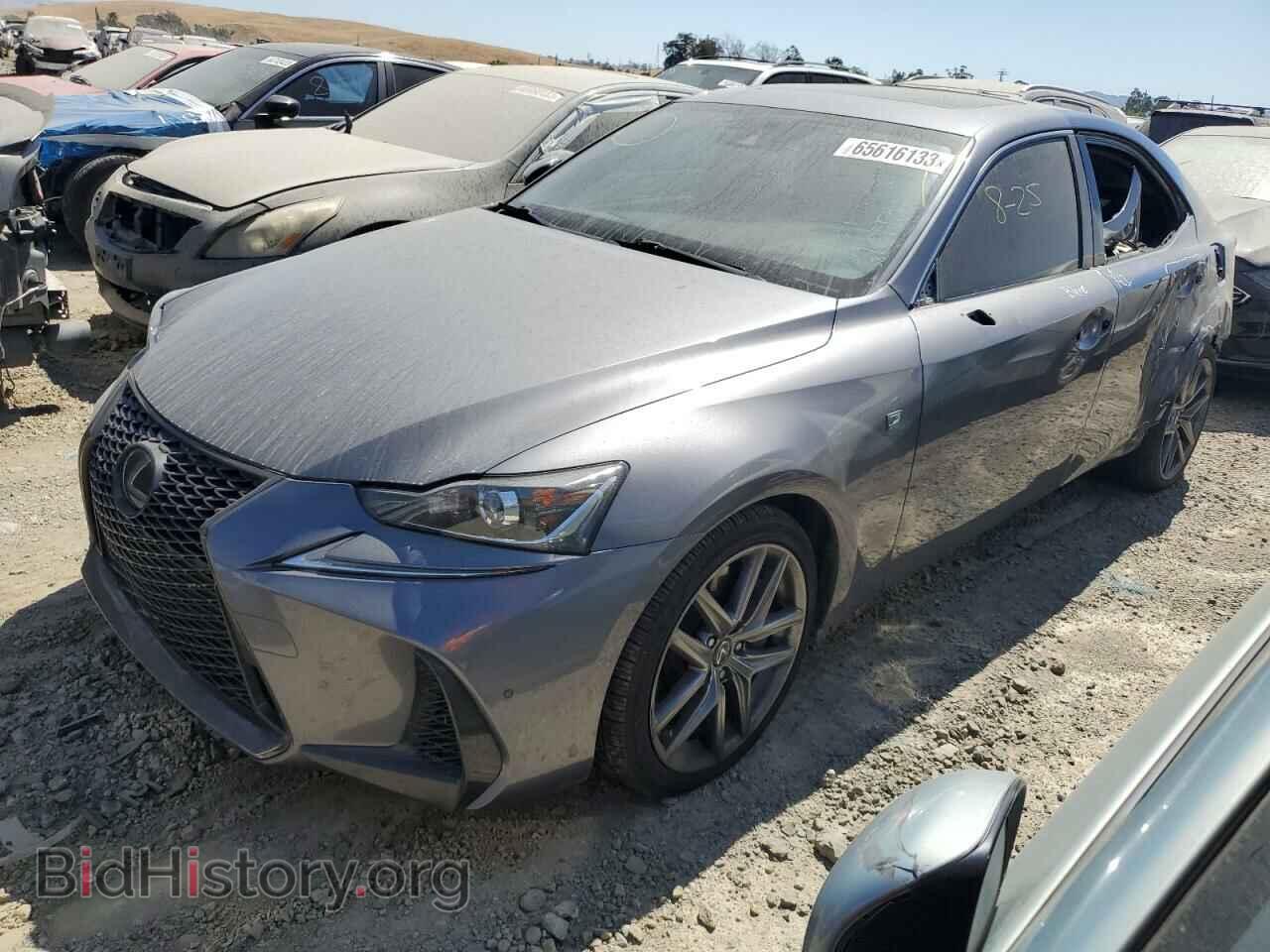 Photo JTHBA1D23J5062423 - LEXUS IS 2018