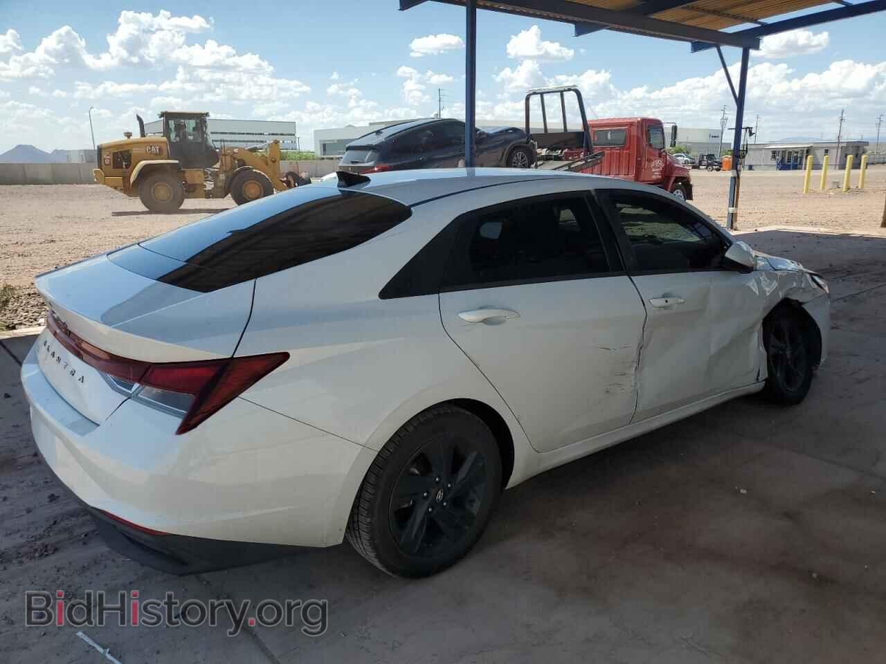 2021 HYUNDAI ELANTRA - VIN: 5NPLM4AG4MH051787 - Фото 3