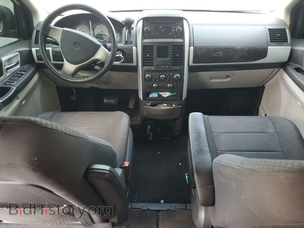2010 DODGE CARAVAN - VIN: 2D4RN5D14AR180540 - Фото 8