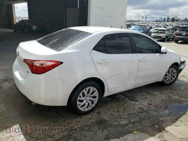 2018 TOYOTA COROLLA - VIN: 5YFBURHE5JP777640 - Фото 3