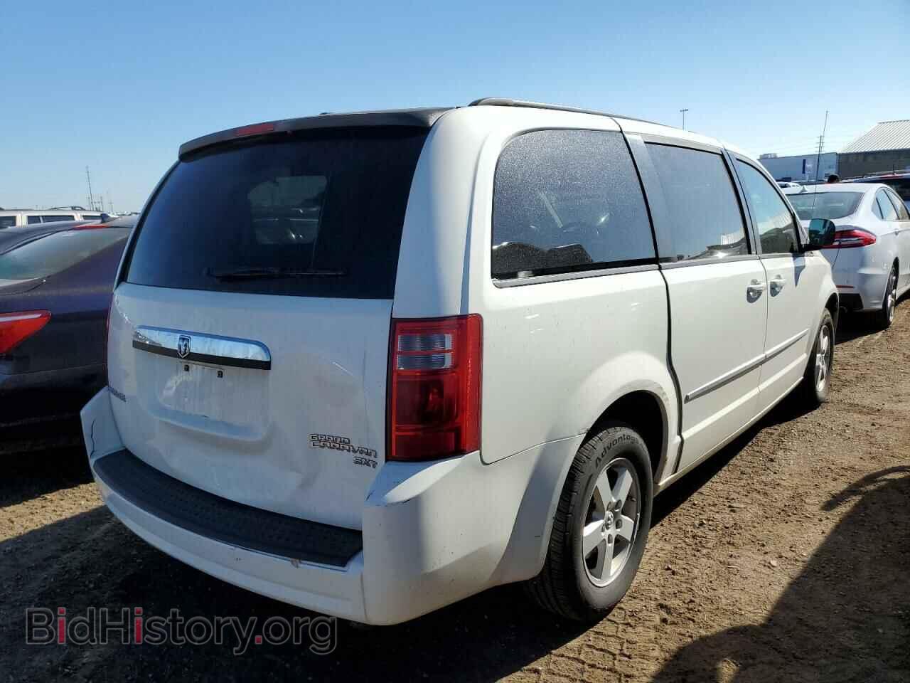 2010 DODGE CARAVAN - VIN: 2D4RN5D18AR458677 - Фото 3