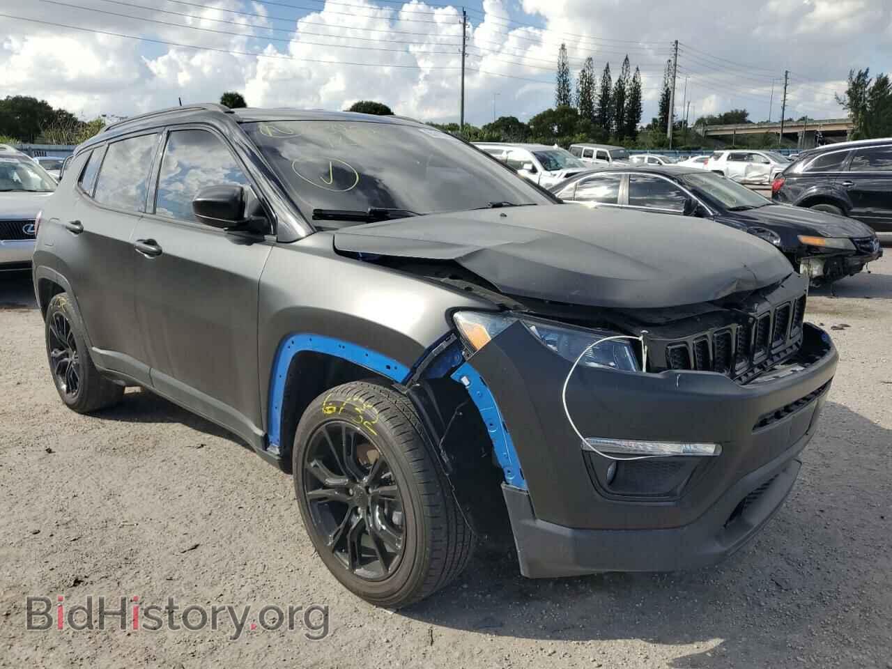 Фотография 3C4NJCBB1JT304994 - JEEP COMPASS 2018