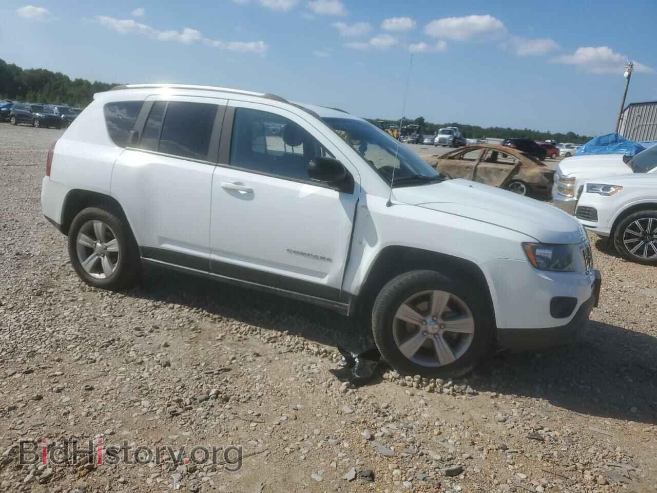 2015 JEEP COMPASS - VIN: 1C4NJDBBXFD437451 - Фото 4